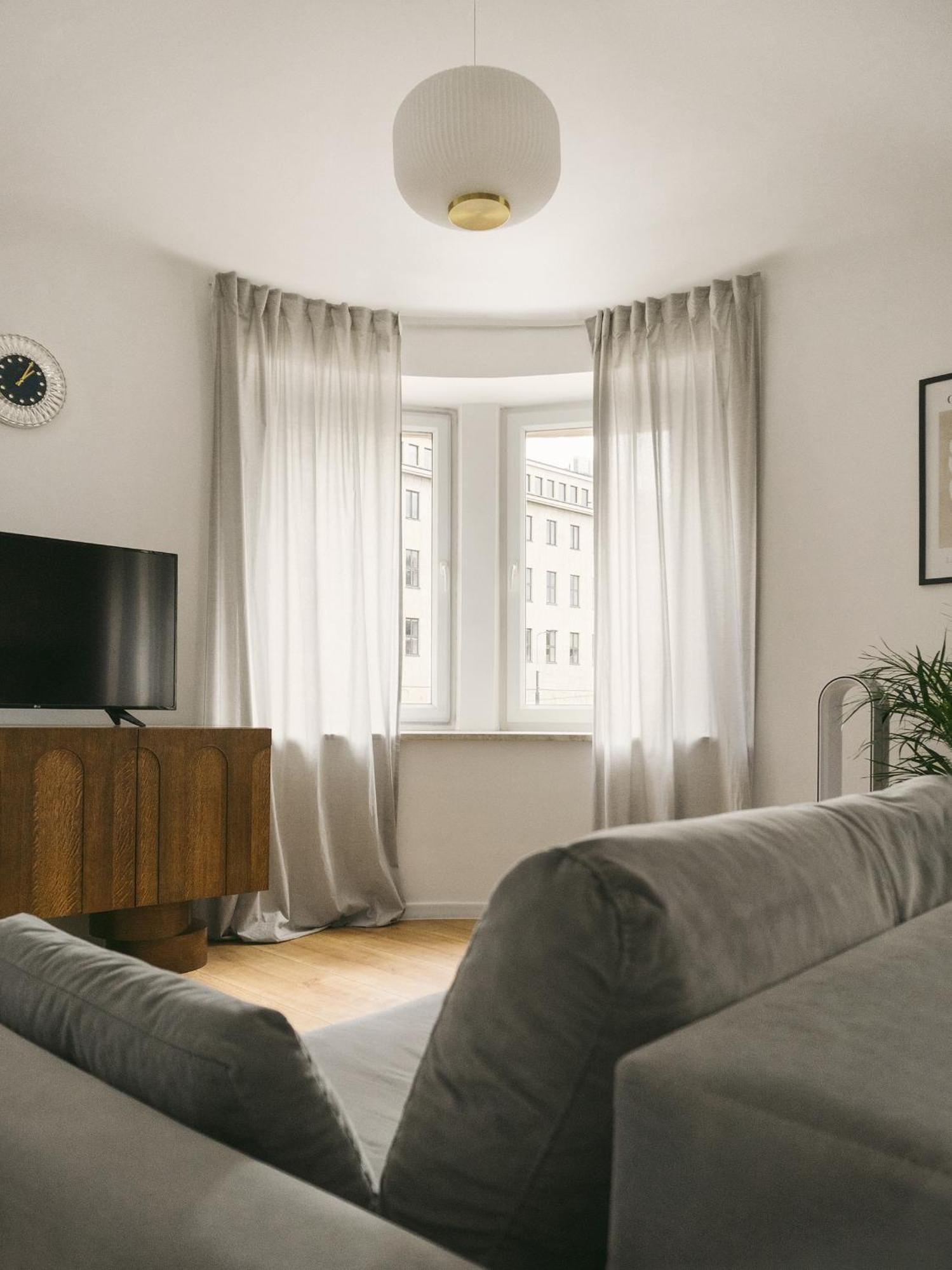 Golden Hour Apartment - Warsaw City Center Ngoại thất bức ảnh